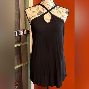 Torrid Black Everyday Ribbed Strappy Halter Tank Top / Size 2 🖤